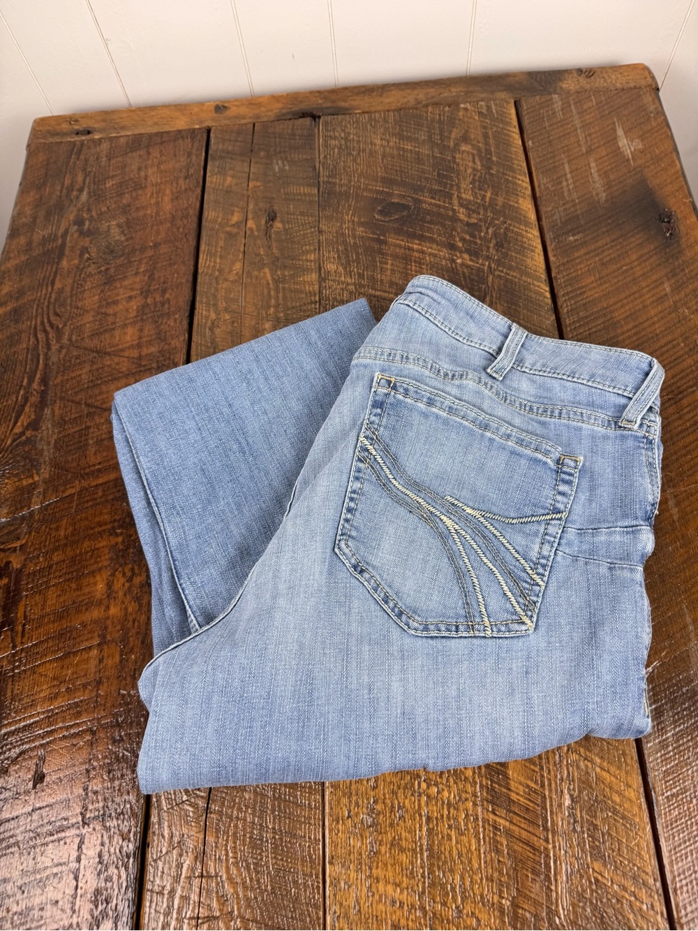 Ariat REAL Women’s 34R Light Wash Stretch Bootcut Western Jeans